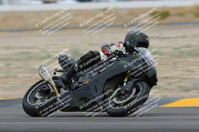 media/Jan-14-2023-SoCal Trackdays (Sat) [[497694156f]]/Turn 4 Set 2 (1030am)/